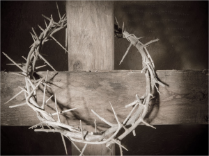 cross crown of thorns